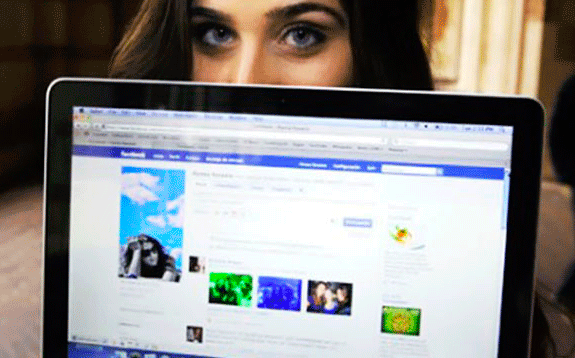 Cómo identificar perfiles falsos en Redes Sociales como Facebook